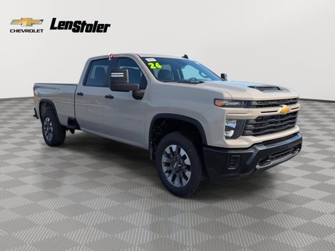 New 2026 Chevrolet Silverado 2500 Custom image 4