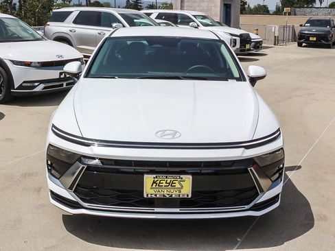Used 2025 Hyundai Sonata SEL image 2