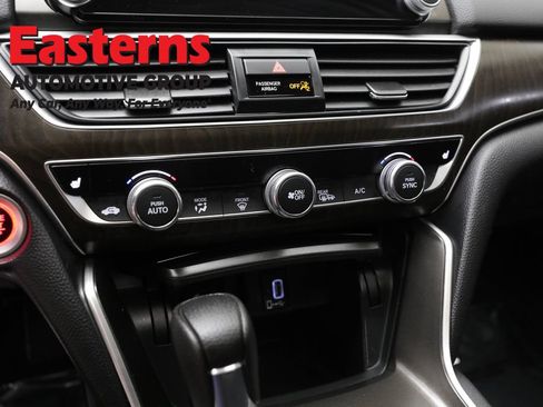 Used 2019 Honda Accord EX image 19