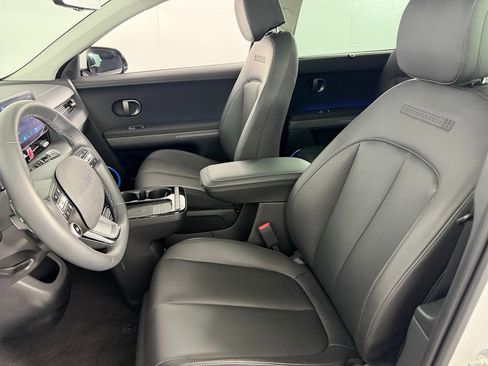 Used 2025 Hyundai Ioniq 5 Limited AWD/4WD image 24