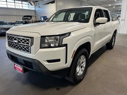 Used 2024 Nissan Frontier SV RWD image 7