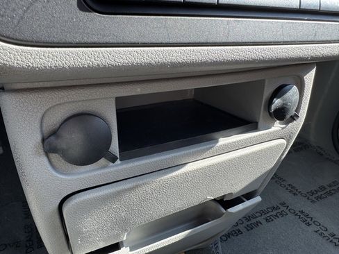 Used 2004 Ford Freestar SES image 13