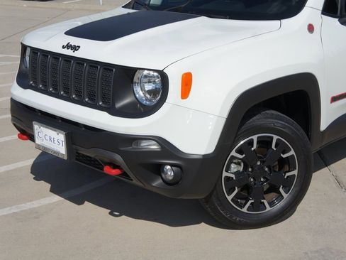 Used 2023 Jeep Renegade Trailhawk image 38