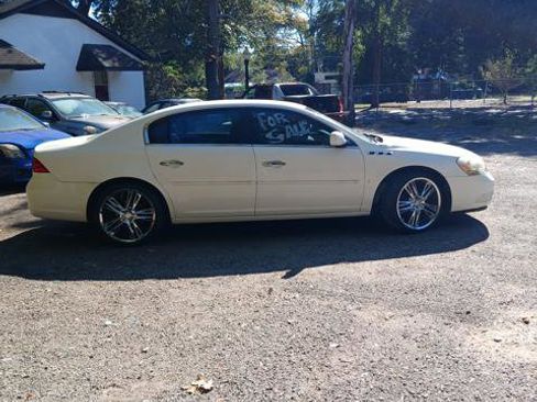 Used 2007 Buick Lucerne CXL w/ Driver Confidence Package image 3