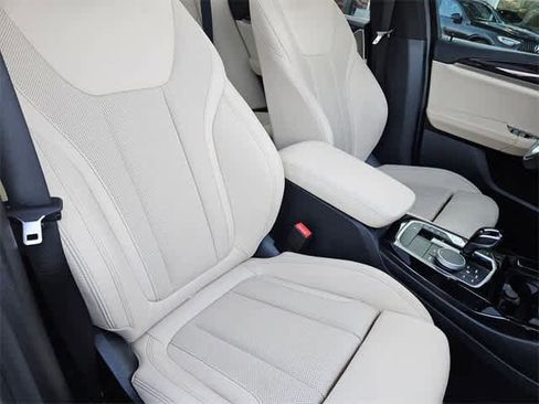 Used 2024 BMW X3 sDrive30i w/ Convenience Package image 23