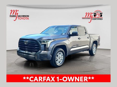 Used 2025 Toyota Tundra SR5 w/ SR5 Premium Package AWD/4WD image 1
