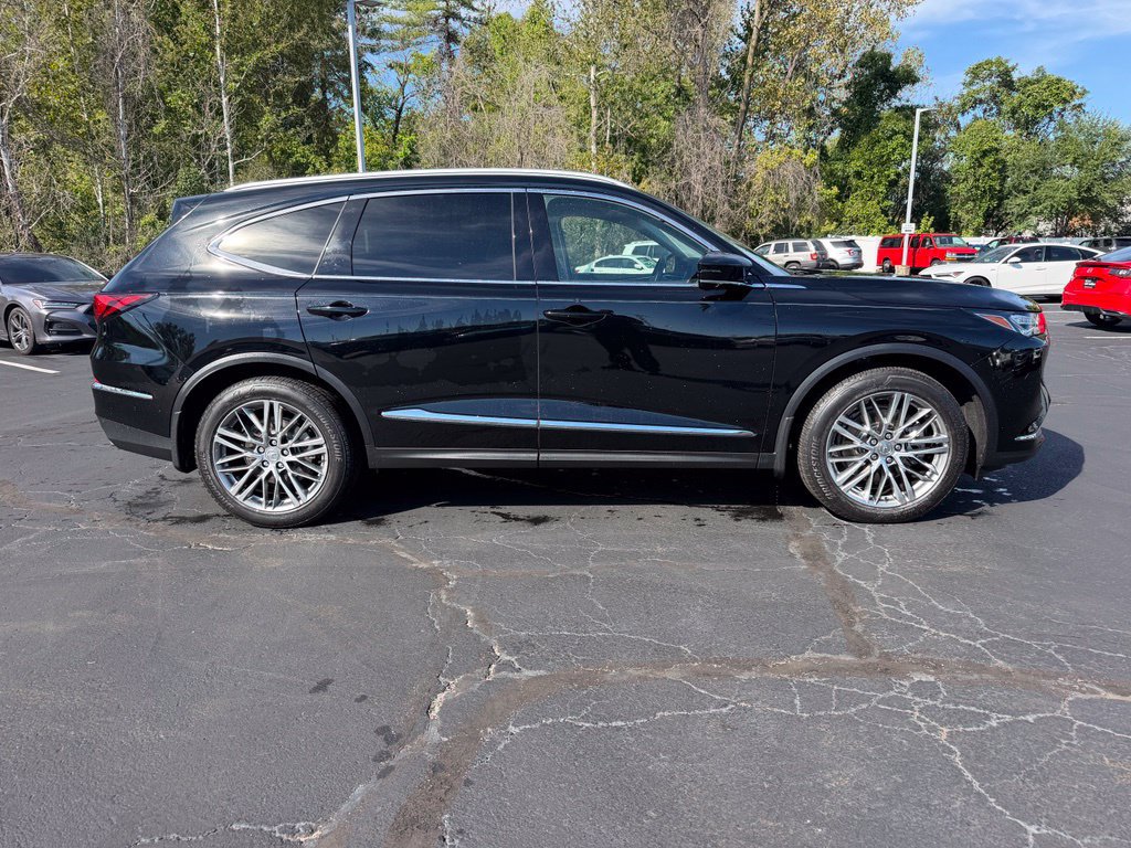 Certified 2024 Acura MDX w/ Advance Package AWD/4WD image 5