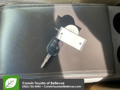 Used 2014 Ford F150 Lariat w/ Equipment Group 502A Luxury image 28