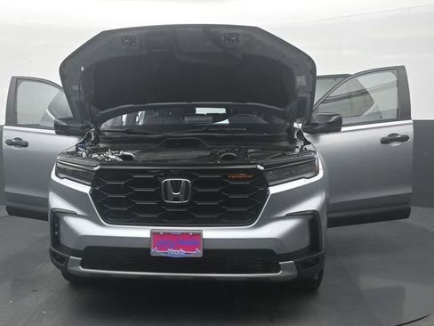 Used 2024 Honda Pilot TrailSport image 37