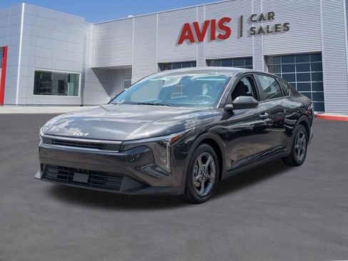 Used 2025 Kia K4 LXS FWD image 1