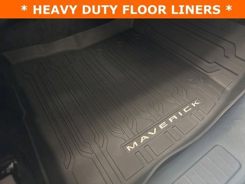 New 2025 Ford Maverick Lariat w/ Black Appearance Package image 31