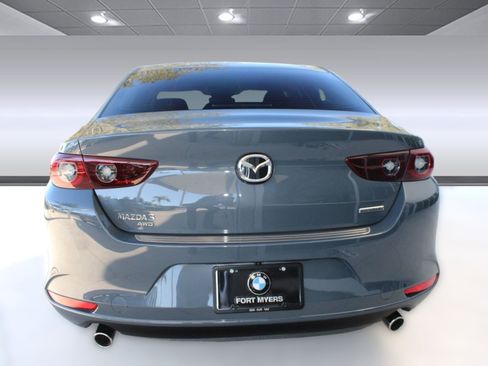 Used 2025 MAZDA MAZDA3 s image 10