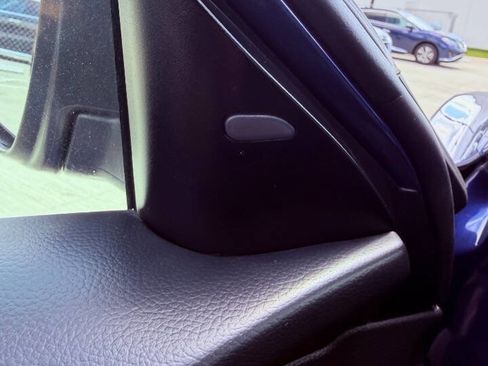 Used 2020 Nissan Rogue SV image 25