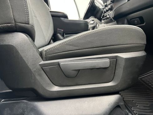 Used 2024 RAM 2500 Big Horn image 23