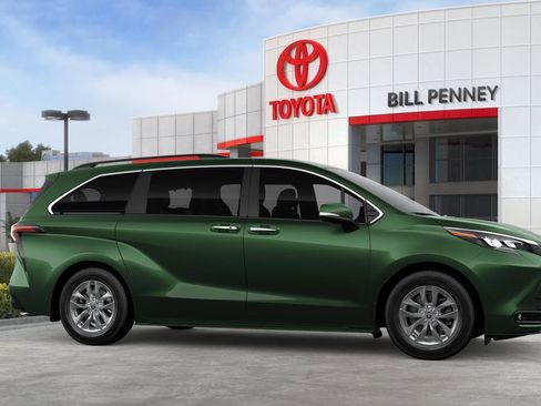 New 2026 Toyota Sienna XLE FWD image 13