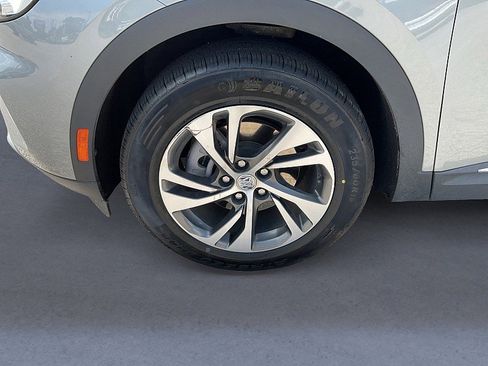 Used 2023 Buick Envision Essence image 15