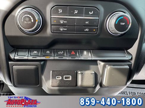 Used 2022 Chevrolet Silverado 1500 Custom image 23