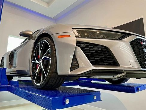 Used 2022 Audi R8 V10 performance image 36