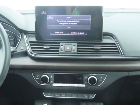 Used 2022 Audi Q5 2.0T Premium image 14