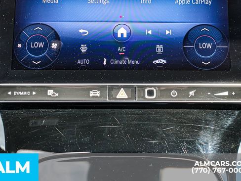 Used 2025 Mercedes-Benz C 300 Sedan image 38