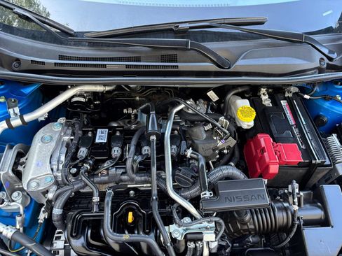Used 2025 Nissan Sentra SV FWD image 30