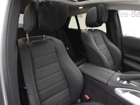 Used 2025 Mercedes-Benz GLE 450 4MATIC Coupe image 17