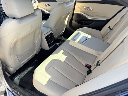 Used 2021 BMW 330i Sedan RWD image 16