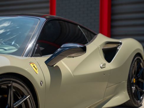 Used 2020 Ferrari F8 Tributo RWD image 14