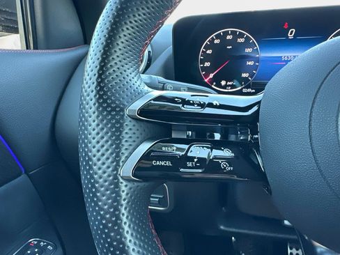 Certified 2025 Mercedes-Benz GLA 250 image 30