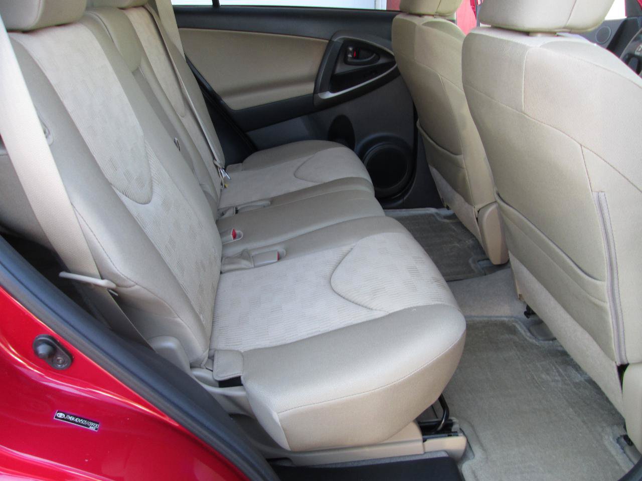 Used 2012 Toyota RAV4 4WD V6 w/ Tow Prep Pkg image 26