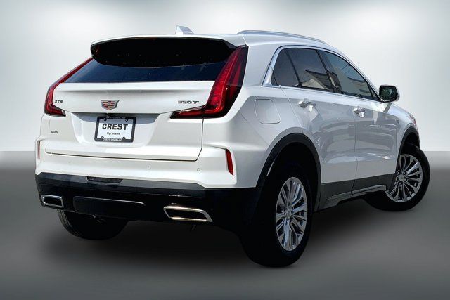 Used 2024 Cadillac XT4 Premium Luxury AWD/4WD image 13