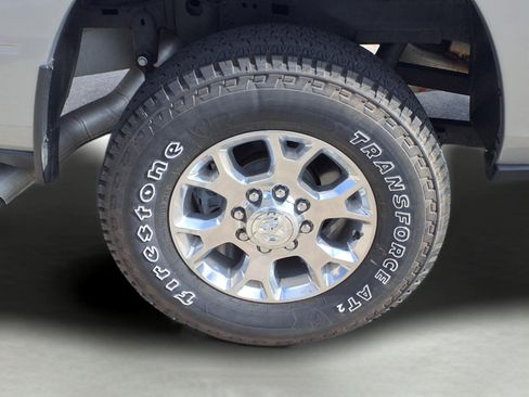 Used 2024 RAM 2500 Laramie image 9