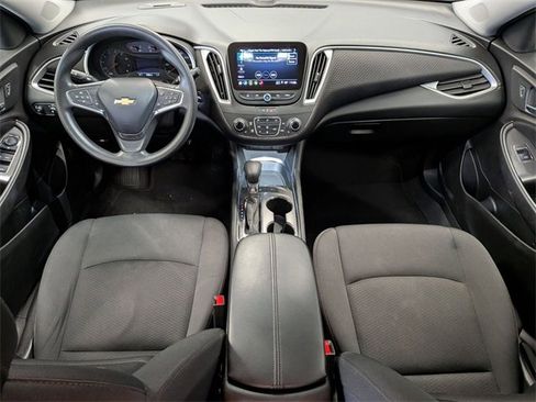 Used 2024 Chevrolet Malibu LT image 26