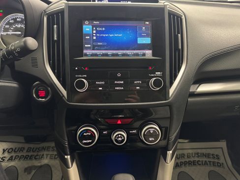 Used 2019 Subaru Forester Premium image 11