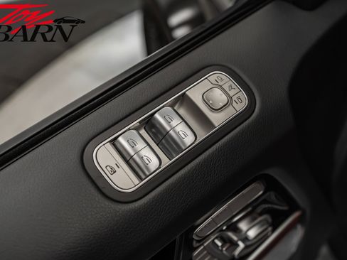 Used 2023 Mercedes-Benz G 550 image 22