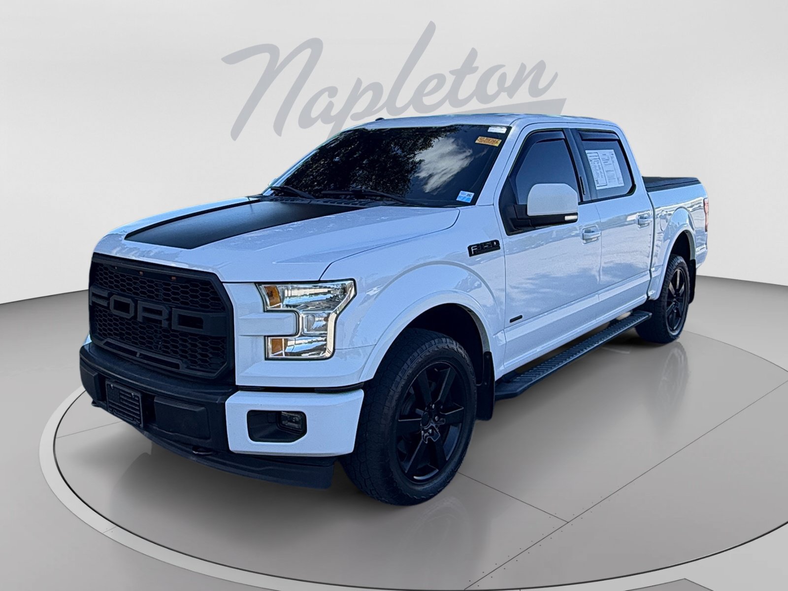 Used 2017 Ford F150 XLT w/ Equipment Group 302A Luxury AWD/4WD image 1