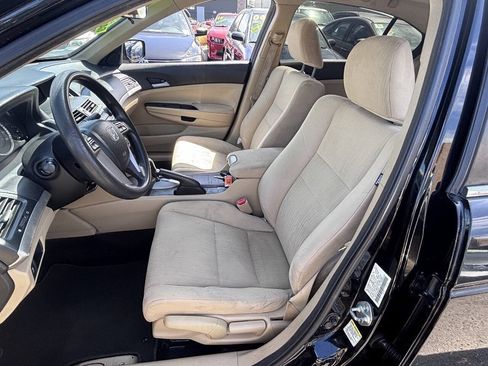Used 2012 Honda Accord LX image 9