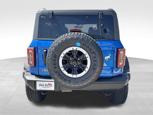New 2025 Ford Bronco Badlands w/ Sasquatch Package AWD/4WD image 8