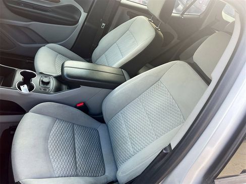 Used 2018 GMC Terrain SLE w/ Driver Convenience Package image 18