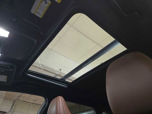 Used 2025 Subaru Forester Touring image 25