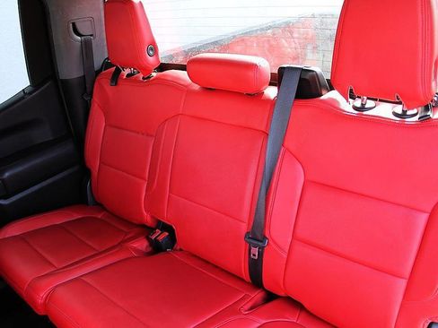 Used 2022 Chevrolet Silverado 1500 Custom image 11