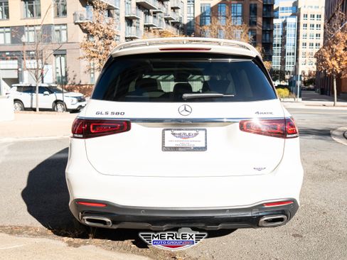 Used 2020 Mercedes-Benz GLS 580 4MATIC image 6