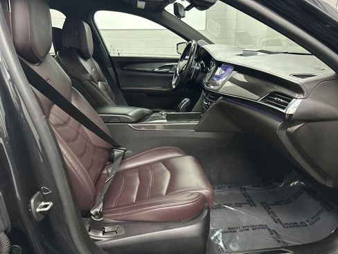 Used 2019 Cadillac CT6 V w/ Driver Assist Package image 22