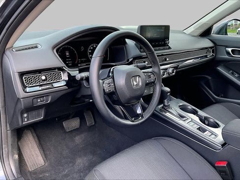 Used 2024 Honda Civic EX image 17