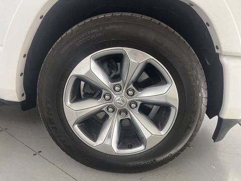 Used 2020 RAM 1500 Limited AWD/4WD image 17
