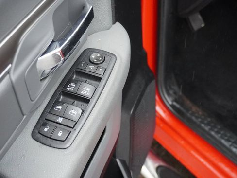 Used 2016 RAM 1500 Big Horn image 18