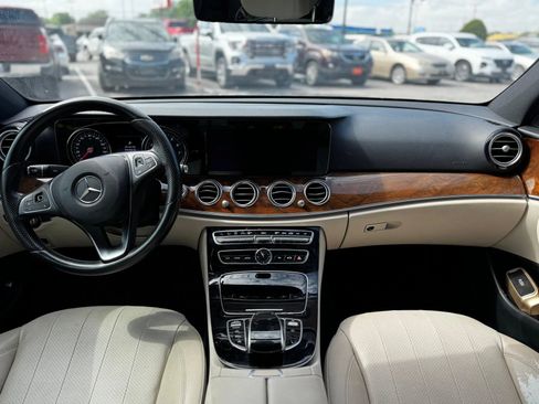 Used 2018 Mercedes-Benz E 300 w/ Premium 1 Package image 6