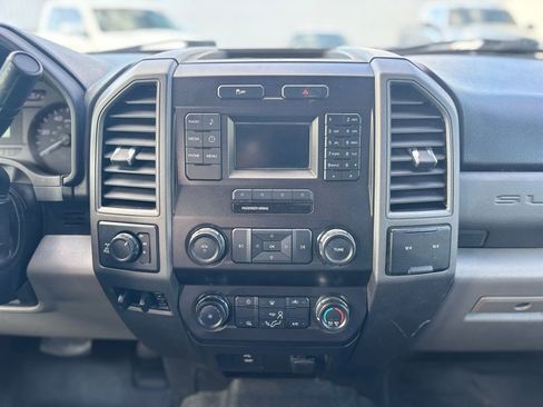 Used 2019 Ford F250 XL w/ STX Appearance Package image 22