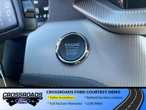 New 2026 Ford Explorer Active w/ Active Comfort Package AWD/4WD image 8