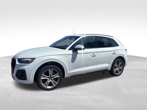 Used 2025 Audi Q5 2.0T Premium AWD/4WD image 2